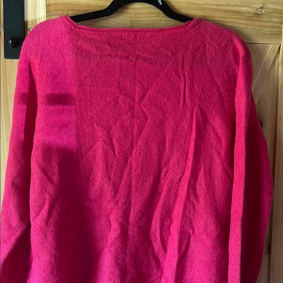 100% Cashmere Pink Boat Neck Sweater - Picture 4 of 4